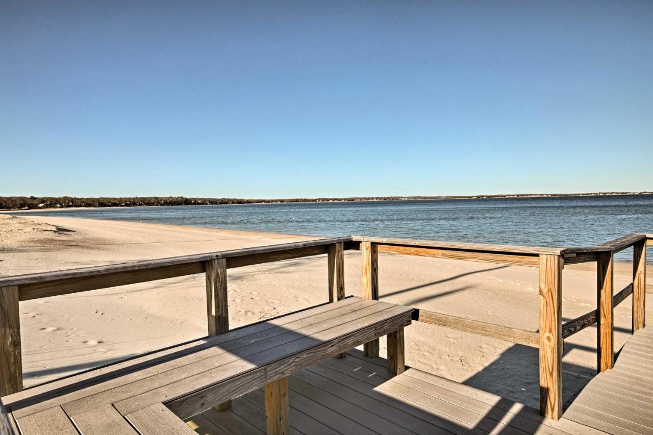 Home In Long Island Wine Country - Walk To Beach! Cutchogue Eksteriør bilde